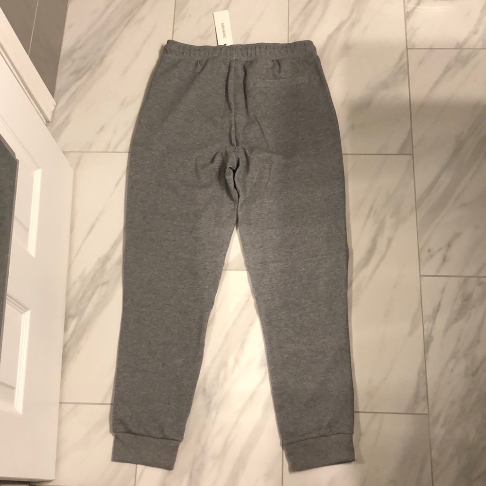 Men’s Calvin Klein Jogger Sweatpants - Picture 7 of 7
